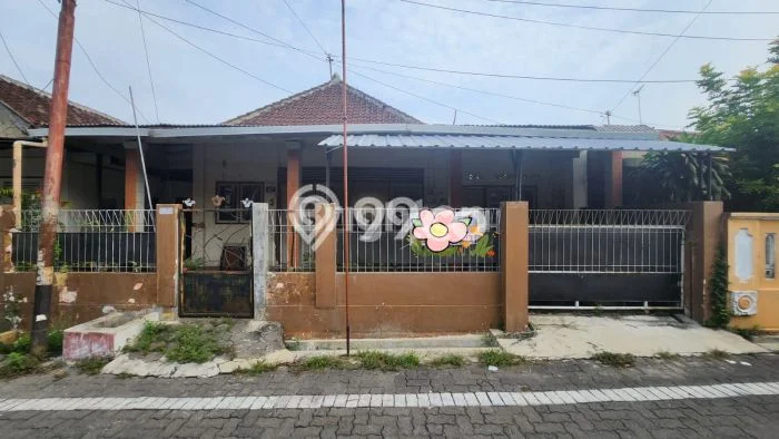 Hunian Nyaman Asri 3 KT Siap Huni di Wonodri Semarang Hunian Nyaman Asri 3 KT Siap Huni di Wonodri Semarang