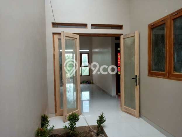 For Sale Hunian Rumah Nyaman 3 KT di Sariwangi, Bandung For Sale Hunian Rumah Nyaman 3 KT di Sariwangi, Bandung