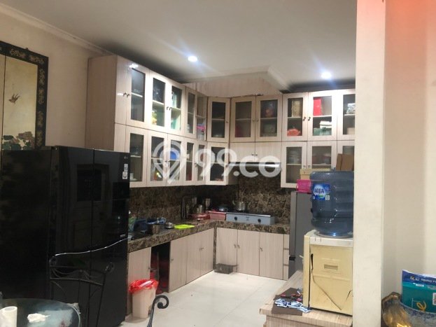 Rumah Elit LB 350m2 Siap Huni Desain Elegan di Gading Serpong, Tangerang Rumah Elit LB 350m2 Siap Huni Desain Elegan di Gading Serpong, Tangerang