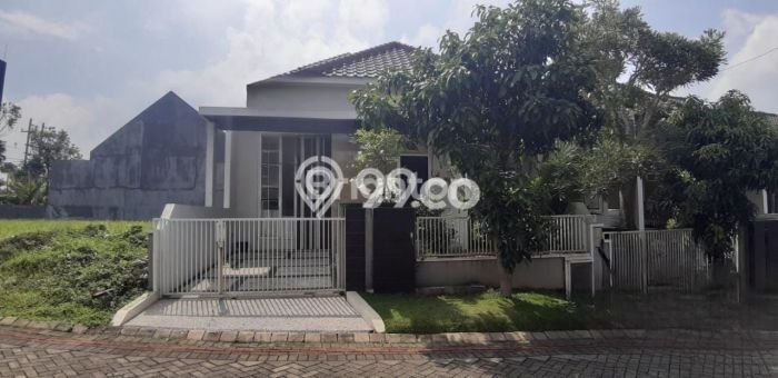 Dijual Rumah 2 Kamar Lokasi Strategis Nyaman dan Strategis di Dau Dijual Rumah 2 Kamar Lokasi Strategis Nyaman dan Strategis di Dau