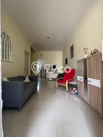 Jual Rumah Bagus Siap Huni LB 100m2 di Ciputat, Tangerang Selatan Jual Rumah Bagus Siap Huni LB 100m2 di Ciputat, Tangerang Selatan