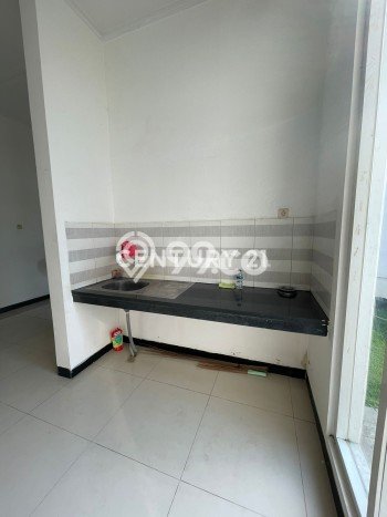 Rumah Sejuk di Taman Kopo Indah, 1 KM, Bebas Banjir Rumah Sejuk di Taman Kopo Indah, 1 KM, Bebas Banjir