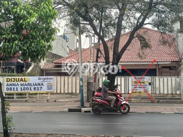 Ready to Use! Premium House LT 334m2 Desain Modern di Jatiwaringin Ready to Use! Premium House LT 334m2 Desain Modern di Jatiwaringin