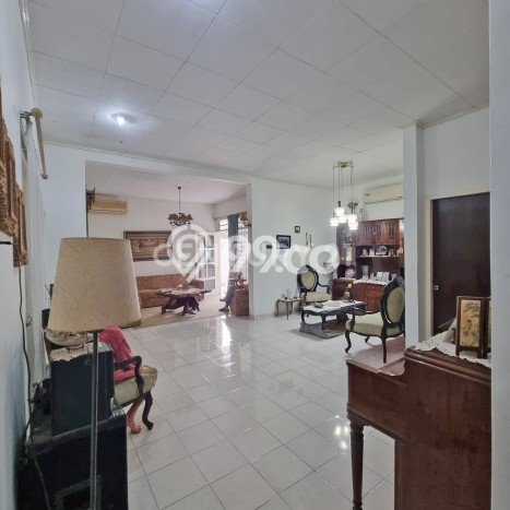 Siap Huni Hunian Elit 5 Kamar di Mamajang Dekat ke Mana Pun Siap Huni Hunian Elit 5 Kamar di Mamajang Dekat ke Mana Pun