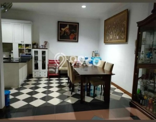 Rumah 4 Kamar Tidur Desain Minimalis di Kawasan Elite Sunter, Jakarta Utara Rumah 4 Kamar Tidur Desain Minimalis di Kawasan Elite Sunter, Jakarta Utara
