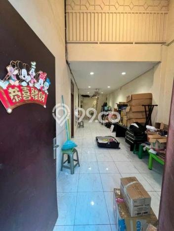 Rumah 3 KT 2 KM di Kawasan Kelapa Gading, Jakarta Utara Rumah 3 KT 2 KM di Kawasan Kelapa Gading, Jakarta Utara