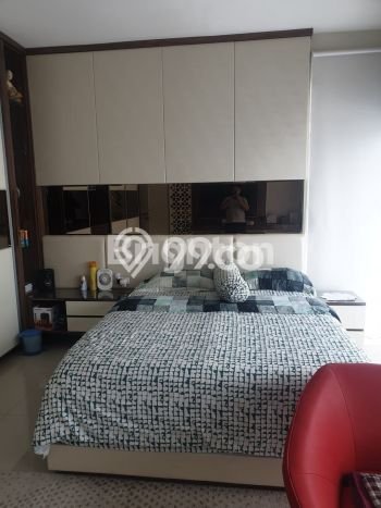 Rumah area , 4 KM, Dekat Fasilitas Umum, Luas 240m2m² LB 264m2m² Rumah area , 4 KM, Dekat Fasilitas Umum, Luas 240m2m² LB 264m2m²