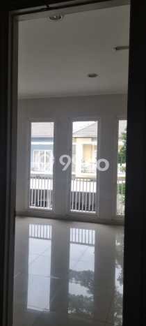 Rumah Kawasan Kelapa Gading, Luas 220m², LB 440m² Rumah Kawasan Kelapa Gading, Luas 220m², LB 440m²