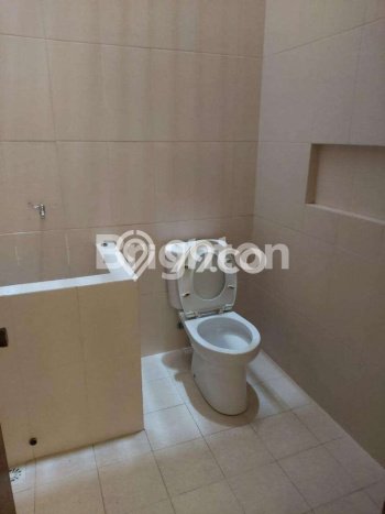 Rumah Luxury Modern Tanpa Renovasi di Citraland Surabaya Rumah Luxury Modern Tanpa Renovasi di Citraland Surabaya