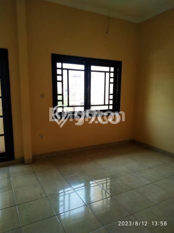 Rumah Modern 5 KT di Modernland Tangerang Rumah Modern 5 KT di Modernland Tangerang