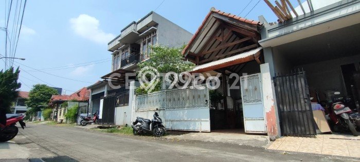 Rumah Luas Asri 2 KT Siap Pakai di Tanah Sareal Bogor Rumah Luas Asri 2 KT Siap Pakai di Tanah Sareal Bogor