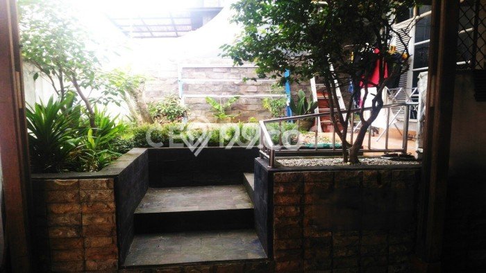 Rumah Luas Asri 2 KT Siap Pakai di Tanah Sareal Bogor Rumah Luas Asri 2 KT Siap Pakai di Tanah Sareal Bogor