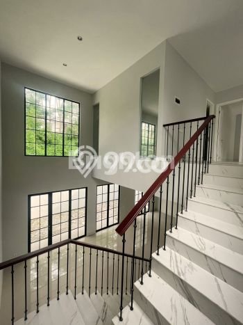 Jarang Ada! Rumah Kontrakan 4 Kamar Bagus Siap Huni Sambiroto Jarang Ada! Rumah Kontrakan 4 Kamar Bagus Siap Huni Sambiroto