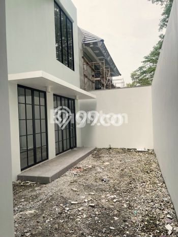 Jarang Ada! Rumah Kontrakan 4 Kamar Bagus Siap Huni Sambiroto Jarang Ada! Rumah Kontrakan 4 Kamar Bagus Siap Huni Sambiroto