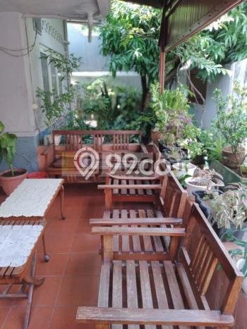 Rumah LT 264m² / LB 150m² Fasilitas Jogging Track di Petojo, Jakarta Pusat Rumah LT 264m² / LB 150m² Fasilitas Jogging Track di Petojo, Jakarta Pusat