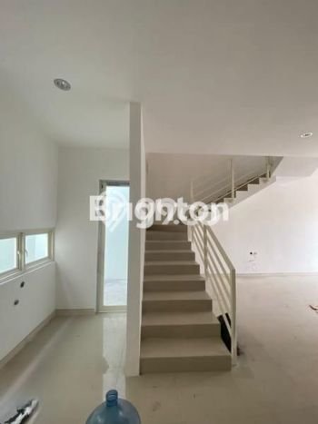 Dijual Rumah Modern 3 KT di Pondok Tjandra, Sidoarjo Dijual Rumah Modern 3 KT di Pondok Tjandra, Sidoarjo