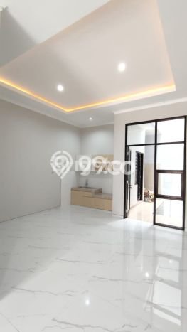 Rumah EXCLUSIVE area Jemursari, Surabaya, Luas 98m² Bangunan 150m² KESEMPATAN TERBATAS! Rumah EXCLUSIVE area Jemursari, Surabaya, Luas 98m² Bangunan 150m² KESEMPATAN TERBATAS!