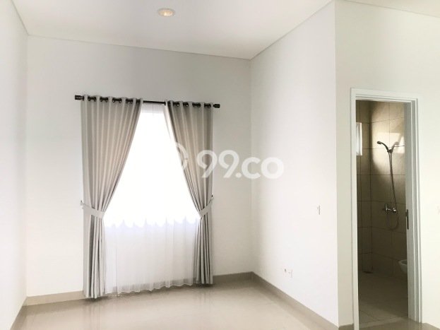Disewakan Rumah Murah di BSD City Tangerang Punya 4 Kamar Tidur Disewakan Rumah Murah di BSD City Tangerang Punya 4 Kamar Tidur
