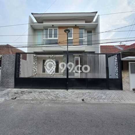 Siap Huni Hunian Elit 4 Kamar di Mulyorejo Dekat ke Mana Pun Siap Huni Hunian Elit 4 Kamar di Mulyorejo Dekat ke Mana Pun