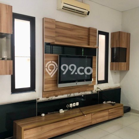Dijual Hunian Rumah Nyaman 5 Kamar di BSD, Tangerang Dijual Hunian Rumah Nyaman 5 Kamar di BSD, Tangerang