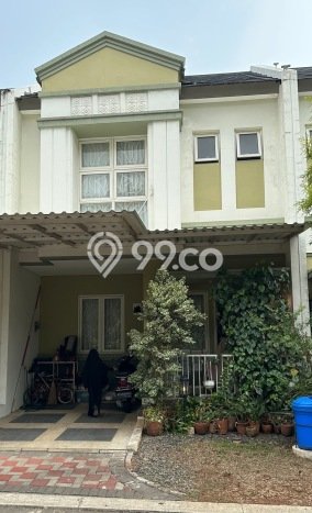For Sale Hunian Rumah Terawat 4 KT di BSD City, Tangerang For Sale Hunian Rumah Terawat 4 KT di BSD City, Tangerang