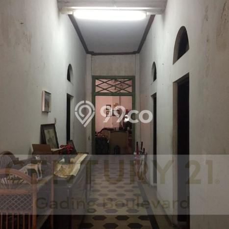 Hunian Mewah Siap Huni LT 595m2 di Senen, Jakarta Pusat Hunian Mewah Siap Huni LT 595m2 di Senen, Jakarta Pusat