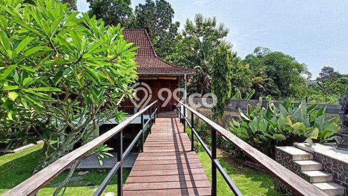 HARGA SPESIAL! Rumah Modern area , Badung, LT 1500m2m² Bangunan 416m2m² BISA KPR! HARGA SPESIAL! Rumah Modern area , Badung, LT 1500m2m² Bangunan 416m2m² BISA KPR!
