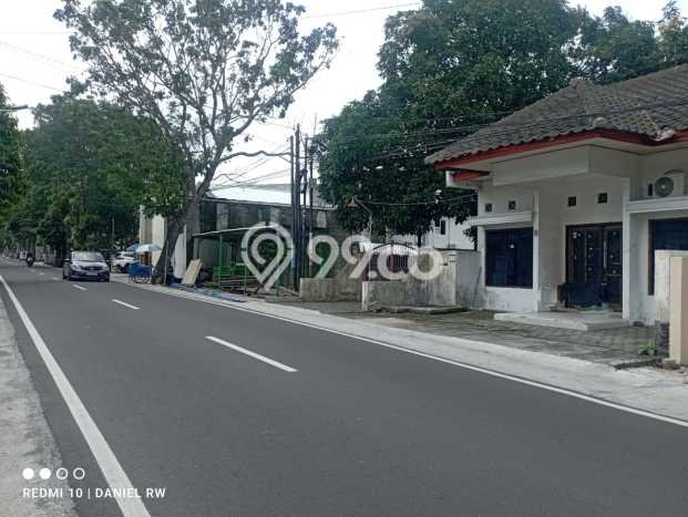 Rumah LT 551m2m² / LB 320m2m² Area Premium di Depok, Sleman Rumah LT 551m2m² / LB 320m2m² Area Premium di Depok, Sleman