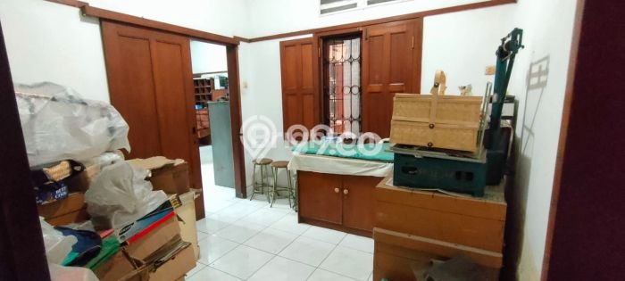 Rumah Mewah Dijual LT 207m2 di Cicendo, Bandung Rumah Mewah Dijual LT 207m2 di Cicendo, Bandung