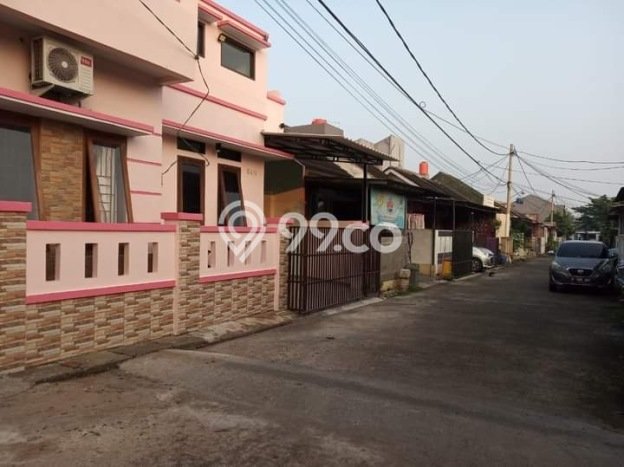 For Sale Rumah 4 Kamar Lokasi Ideal Bagus dan Strategis di Serpong Utara For Sale Rumah 4 Kamar Lokasi Ideal Bagus dan Strategis di Serpong Utara