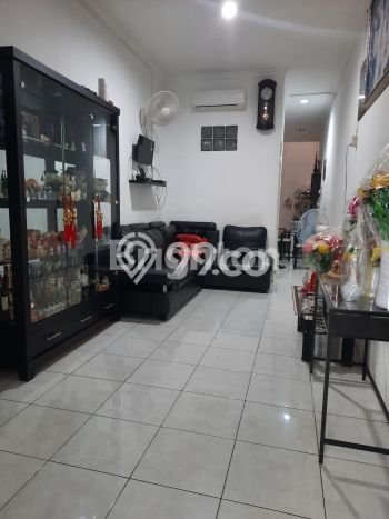 Hunian Nyaman Asri 4 KT Siap Huni di Jelambar Jakarta Barat Hunian Nyaman Asri 4 KT Siap Huni di Jelambar Jakarta Barat