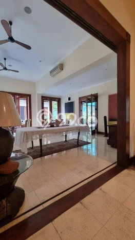 Dijual Rumah Mewah Exclusive di Menteng, Jakarta Pusat Dijual Rumah Mewah Exclusive di Menteng, Jakarta Pusat