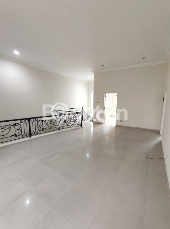HUNIAN IMPIAN! Rumah di Citraland, 3 KM, Bebas Banjir, Luas 200m² Bangunan 250m² HUNIAN IMPIAN! Rumah di Citraland, 3 KM, Bebas Banjir, Luas 200m² Bangunan 250m²