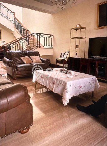 GOOD DEAL! Rumah Strategis area Menteng, LT 395m2m² Bangunan 600m2m² GOOD DEAL! Rumah Strategis area Menteng, LT 395m2m² Bangunan 600m2m²