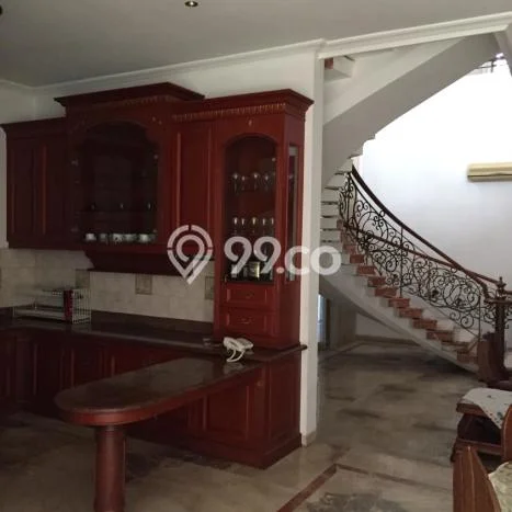 Rumah Terawat 8 KT 6 KM di , Surabaya Rumah Terawat 8 KT 6 KM di , Surabaya