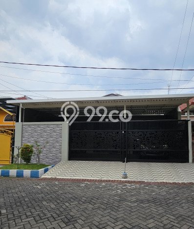 Hunian Eksklusif Siap Huni LT 300m2 di Sukolilo, Surabaya Hunian Eksklusif Siap Huni LT 300m2 di Sukolilo, Surabaya