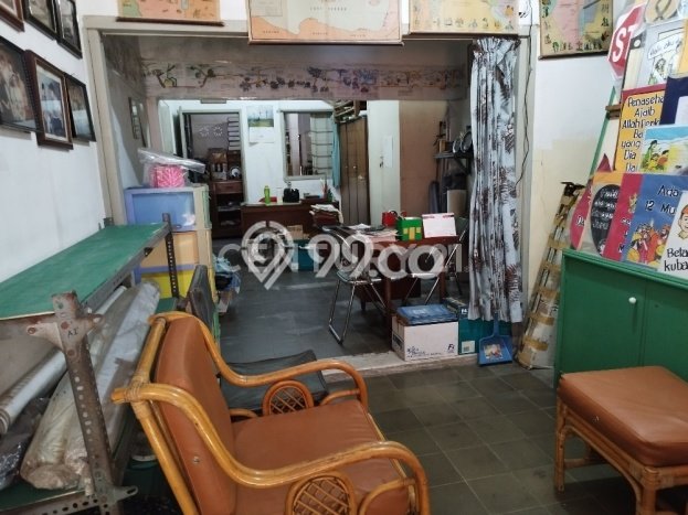 Rumah Terawat di Cicendo, Bandung, Luas Tanah 45m2m², LB 40m2m² Rumah Terawat di Cicendo, Bandung, Luas Tanah 45m2m², LB 40m2m²