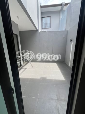 Rumah Modern Cantik 3 KT Bisa Langsung Pindah di Cikupa Rumah Modern Cantik 3 KT Bisa Langsung Pindah di Cikupa