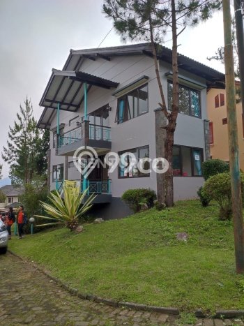Rumah Berkualitas 3 Kamar Tidur dan 2 Kamar Mandi di Lokasi Strategis Lembang, Bandung Barat Rumah Berkualitas 3 Kamar Tidur dan 2 Kamar Mandi di Lokasi Strategis Lembang, Bandung Barat