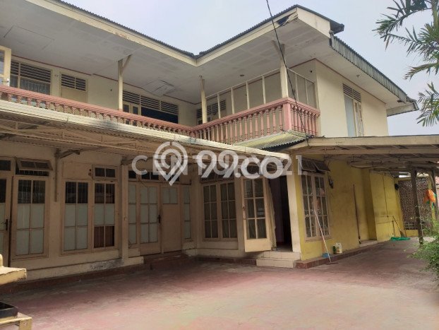 Hunian Elit LB 284m2 Siap Pakai Desain Elegan di Klender, Jakarta Timur Hunian Elit LB 284m2 Siap Pakai Desain Elegan di Klender, Jakarta Timur