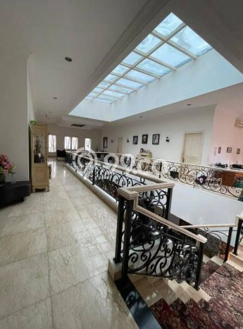Rumah Luxury Modern Tanpa Renovasi di BSD City Tangerang Rumah Luxury Modern Tanpa Renovasi di BSD City Tangerang