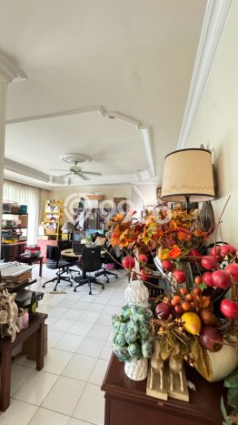 Siap Huni Hunian Elit 6 Kamar di Kelapa Gading Dekat ke Mana Pun Siap Huni Hunian Elit 6 Kamar di Kelapa Gading Dekat ke Mana Pun