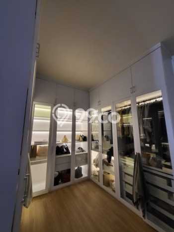 Rumah Elit Modern Siap Huni di BSD City Tangerang Rumah Elit Modern Siap Huni di BSD City Tangerang