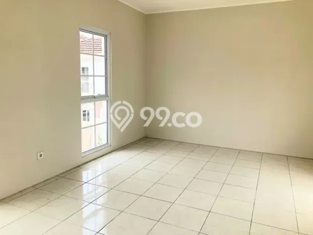Rumah Luas Asri 4 KT Siap Pakai di BSD City Tangerang Rumah Luas Asri 4 KT Siap Pakai di BSD City Tangerang