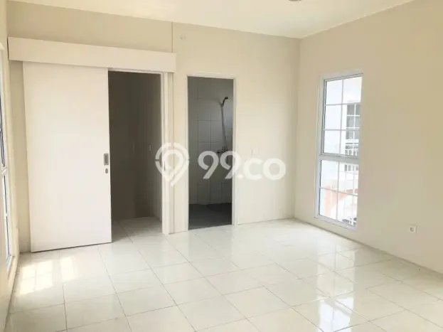 Rumah Luas Asri 4 KT Siap Pakai di BSD City Tangerang Rumah Luas Asri 4 KT Siap Pakai di BSD City Tangerang