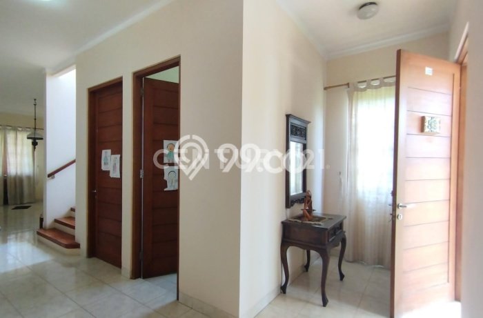 Ready to Use! Luxury House LT 226m2 Desain Elegan di Rancamaya Ready to Use! Luxury House LT 226m2 Desain Elegan di Rancamaya