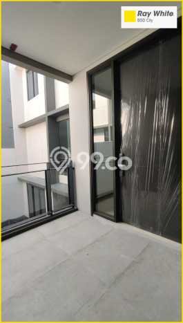 Rumah Luxury Modern Tanpa Renovasi di BSD City Tangerang Rumah Luxury Modern Tanpa Renovasi di BSD City Tangerang