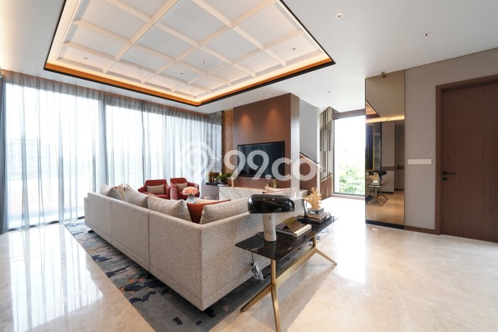 Jual Rumah Mewah Megah Dengan View Eksklusif di BSD City, Tangerang Jual Rumah Mewah Megah Dengan View Eksklusif di BSD City, Tangerang