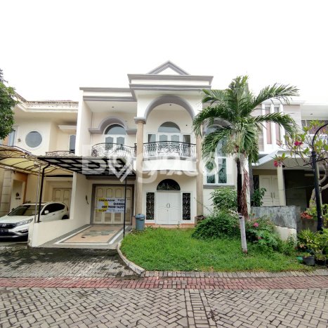 HOT DEAL! Rumah di Citraland, 5 KT, Area Asri, LT 200m² LB 250m² HOT DEAL! Rumah di Citraland, 5 KT, Area Asri, LT 200m² LB 250m²