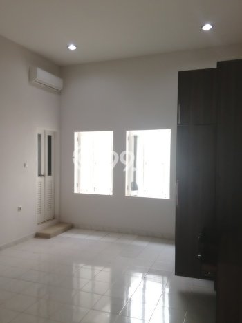 PILIHAN TEPAT! Rumah kawasan Menteng, 4 KT, Dekat Sekolah, Luas 300m² Bangunan 324m² PILIHAN TEPAT! Rumah kawasan Menteng, 4 KT, Dekat Sekolah, Luas 300m² Bangunan 324m²